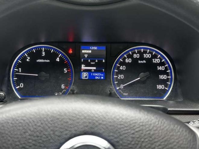 キャラバンNV350 2.5 プレミアムGX ロングボディ ディーゼルターボ 4WD　パワーウィンドウ　パワステ　社外ナビ　社外アルミ　ABS　キーレス　バックカメラ　エンジンスターター　ETC　リアヒーター　リアクーラー　盗難防止装置 2500