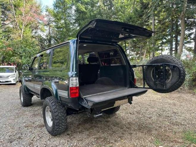 ランドクルーザー80 4.2 VXリミテッド EGR装着車 ディーゼルターボ 4WD　リフトアップ　社外バンパー　3連メーター　サンルーフ　キーレス　クルーズコントロール　ETC　パワステ　パワーウィンドウ　社外ナビ　社外アルミ　キーレスエントリー 4200