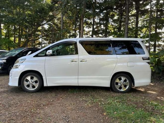 ヴェルファイア3.5 Z プラチナセレクションII 4WD　両側電動スライドドア　パワステ　パワーウィンドウ　ABS　クルーズコントロール　電動リアゲート　地デジナビ　バックカメラ　ETC　キーレス　純正アルミ　3列シート　後席モニター 3500