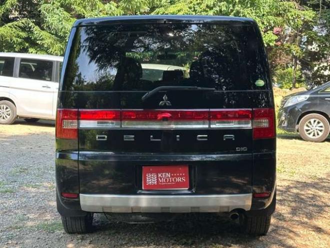 デリカD:5 2.2 D パワーパッケージ ディーゼルターボ 4WD ワンオーナー/記録簿/社外ナビ/Bカメラ/ETC 2300