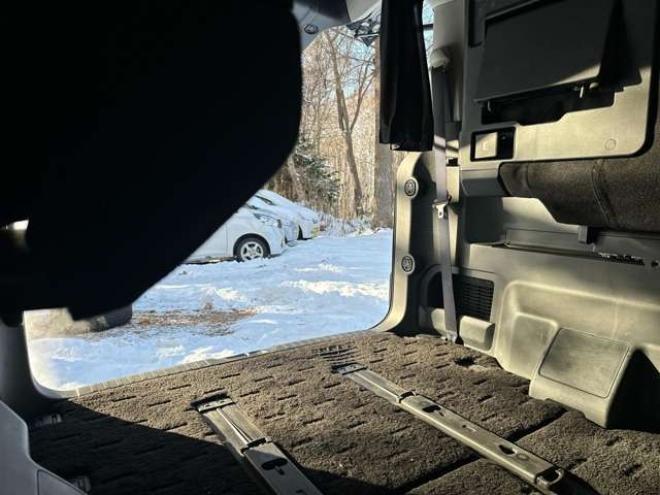 デリカD:5 2.4 シャモニー 4WD ミラーモニタ/ETC/シートヒータ/社外ナビ 2400