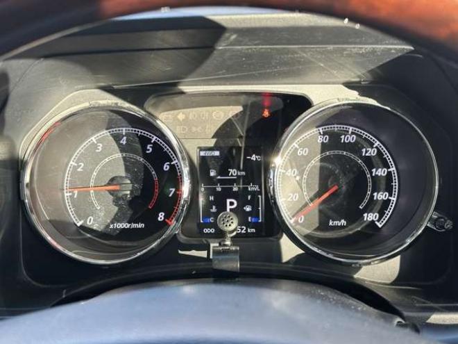 デリカD:5 2.4 シャモニー 4WD ミラーモニタ/ETC/シートヒータ/社外ナビ 2400