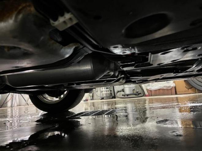 クラウンロイヤルサルーン　ｉ－Ｆｏｕｒ　本州仕入　禁煙車　ＷＡＫＯＳバリアスコーティング済　純正１６インチＡＷ　純正１６ＡＷ＋スタッドレスタイヤ付　純正ナビ（フルセグ地デジ　ＤＶＤ再生　Ｂｌｕｅｔｏｏｔｈ）＋バックカメラ　ＨＩＤヘッドライト　クルーズコントロール　ミラーヒーター　両席パワーシート　ビルトインＥＴＣ 4WD 2500 4Dr