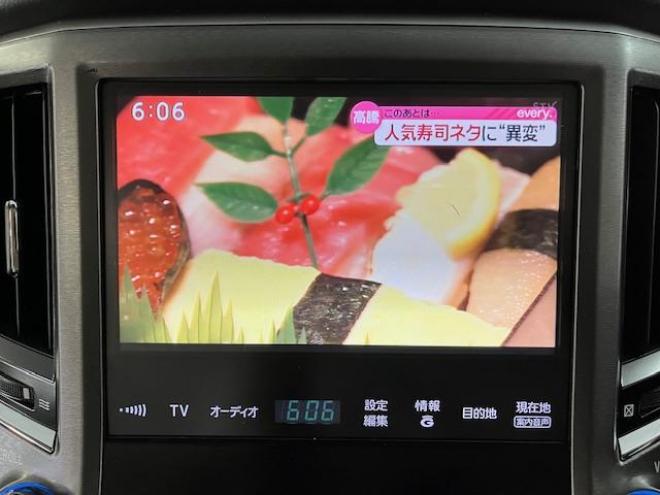 クラウンロイヤルサルーン　ｉ－Ｆｏｕｒ　本州仕入　禁煙車　ＷＡＫＯＳバリアスコーティング済　純正１６インチＡＷ　純正１６ＡＷ＋スタッドレスタイヤ付　純正ナビ（フルセグ地デジ　ＤＶＤ再生　Ｂｌｕｅｔｏｏｔｈ）＋バックカメラ　ＨＩＤヘッドライト　クルーズコントロール　ミラーヒーター　両席パワーシート　ビルトインＥＴＣ 4WD 2500 4Dr