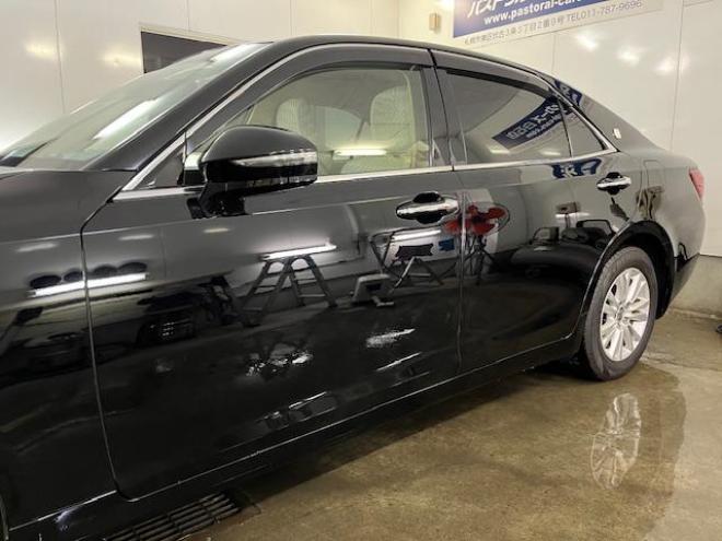 クラウンロイヤルサルーン　ｉ－Ｆｏｕｒ　本州仕入　禁煙車　ＷＡＫＯＳバリアスコーティング済　純正１６インチＡＷ　純正１６ＡＷ＋スタッドレスタイヤ付　純正ナビ（フルセグ地デジ　ＤＶＤ再生　Ｂｌｕｅｔｏｏｔｈ）＋バックカメラ　ＨＩＤヘッドライト　クルーズコントロール　ミラーヒーター　両席パワーシート　ビルトインＥＴＣ 4WD 2500 4Dr