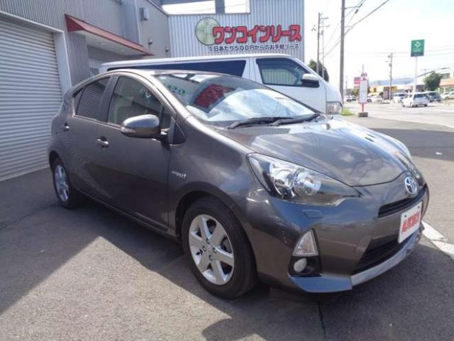 アクア1.5 S スマートキー 純正エンスタ 純正ナビ 2WD 1500