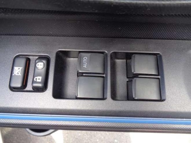 アクア1.5 S スマートキー 純正エンスタ 純正ナビ 2WD 1500