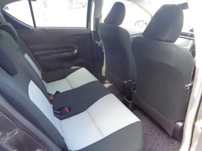 アクア1.5 S スマートキー 純正エンスタ 純正ナビ 2WD 1500