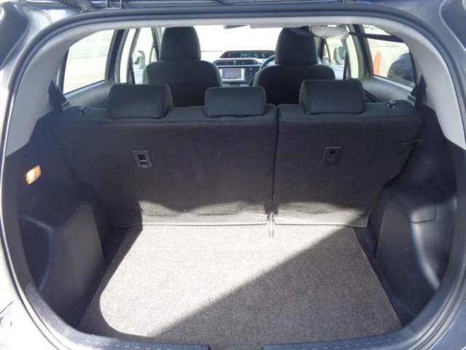 アクア1.5 S スマートキー 純正エンスタ 純正ナビ 2WD 1500