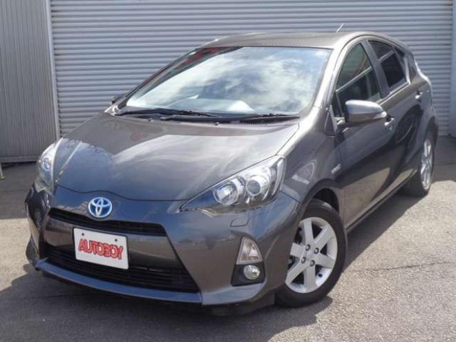 アクア1.5 S スマートキー 純正エンスタ 純正ナビ 2WD 1500