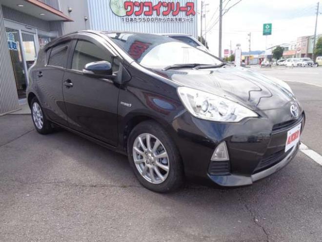 アクア1.5 S ワンオーナー スマートキー 純正エンスタ 純正ナビ 2WD 1500