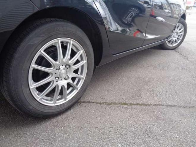 アクア1.5 S スマートキー 純正ナビ バックカメラ 2WD 1500