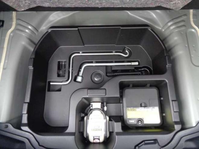 アクア1.5 S スマートキー 純正ナビ バックカメラ 2WD 1500