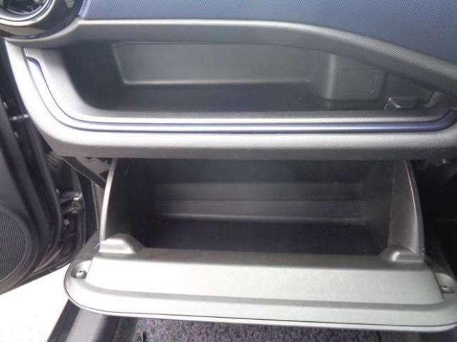 アクア1.5 S スマートキー 純正ナビ バックカメラ 2WD 1500