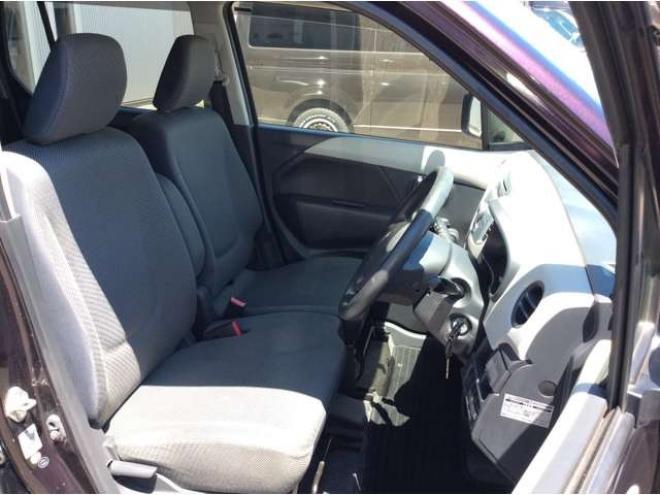 ワゴンRFX 4WD　キーレス　オートエアコン　シートヒーター　ミラーヒーター　アイドリングストップ　助手席シートアンダーボックス　電動格納ミラー　ETC　純正オーディオプレーヤー　CD　FM/AM　AUX 660