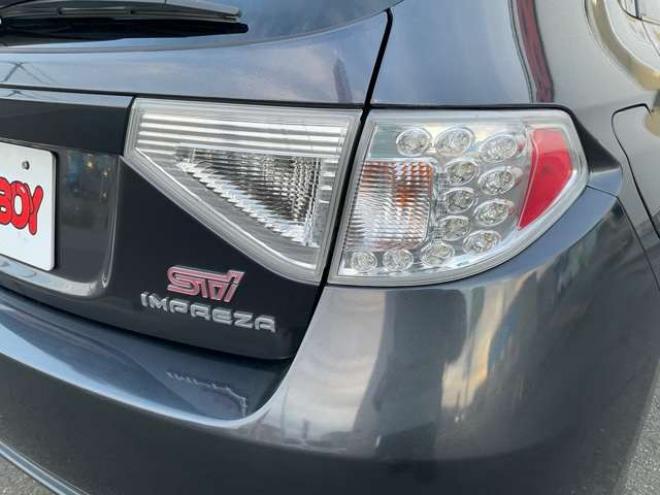 インプレッサハッチバックSTI 2.0 WRX 4WD Defi3連メーター(ブースト計・油温計・油圧計) ETC 運転席パワーシート プッシュスタート 2000