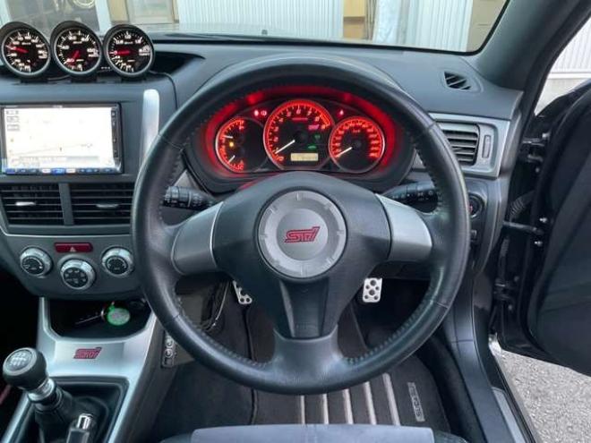 インプレッサハッチバックSTI 2.0 WRX 4WD Defi3連メーター(ブースト計・油温計・油圧計) ETC 運転席パワーシート プッシュスタート 2000