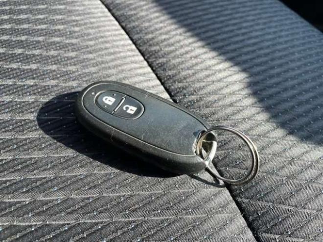 ワゴンRスティングレー X 4WD　 660