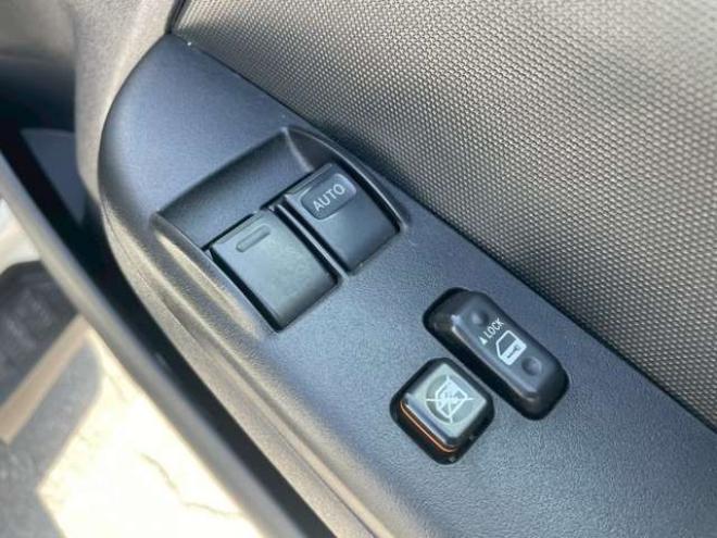 ハイエースバン2.8 中温冷凍バン ロング ディーゼルターボ 4WD　 2800