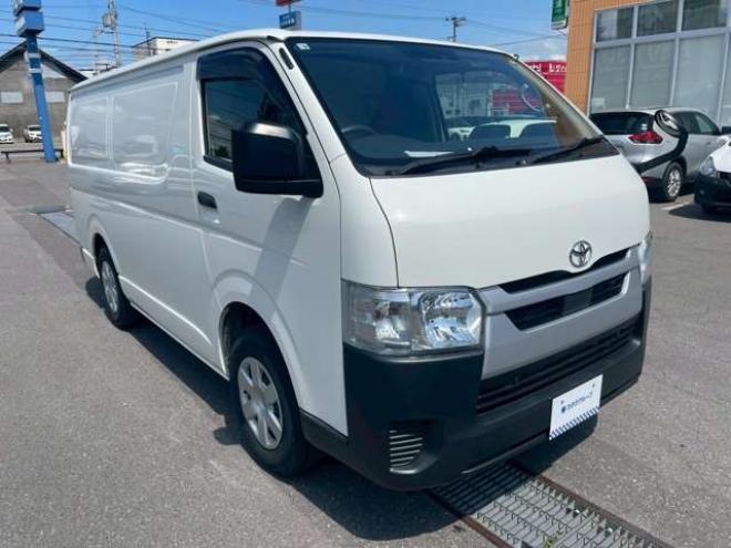 ハイエースバン2.8 中温冷凍バン ロング ディーゼルターボ 4WD　 2800