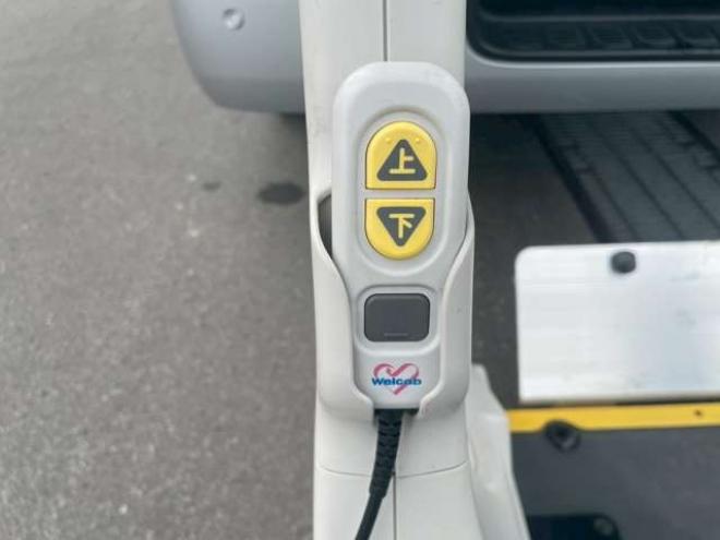 ハイエースバン2.8 ウェルキャブ Bタイプ ロング ディーゼルターボ 4WD　 福祉車両 2800