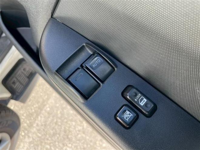 ハイエースバン3.0 中温冷凍バン ロング ディーゼルターボ 4WD　 3000