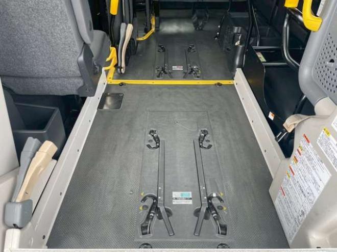 ハイエースバン3.0 ウェルキャブ Bタイプ ロング ディーゼルターボ 4WD　(レジアスエース) 福祉車両 3000