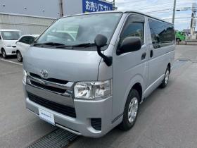 ハイエースバン　3.0 DX ロング GLパッケージ ディーゼルターボ 4WD　(レジアスエース) 3000