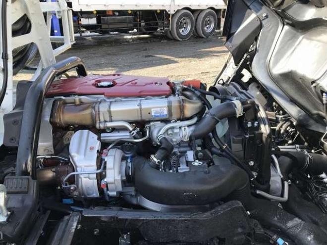 デュトロタンクローリー 2DG-XZU685M 新明和工業  4WD 4000