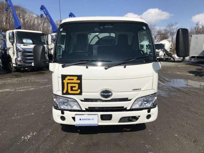 デュトロタンクローリー 2DG-XZU685M 新明和工業  4WD 4000