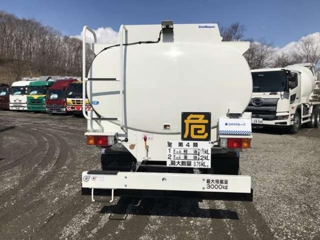 デュトロタンクローリー 2DG-XZU685M 新明和工業  4WD 4000