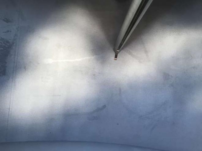 デュトロタンクローリー 2DG-XZU685M 新明和工業  4WD 4000