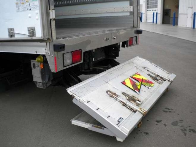 レンジャー冷凍バン 2KG-FC2ABG 菱重  2WD 5120