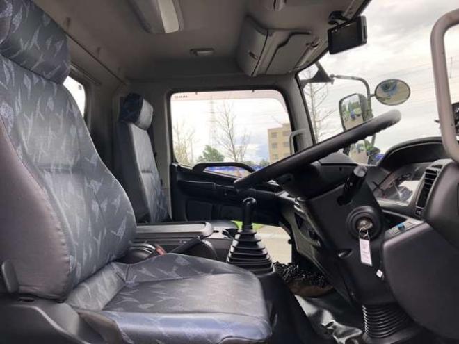 レンジャー塵芥車　QKG-FJ7JGAA 新明和工業　 2WD 6400