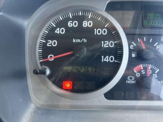 レンジャークレーン付　TKG-FD7JLAA  古河ユニック　 2WD 6400