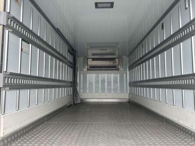 エルフ冷凍バン　TKG-NPS85AN 菱重　 4WD 2990