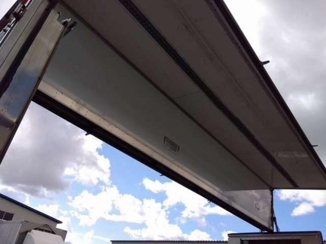 レンジャー冷凍ウイング　QKG-FE7JPAG デンソー　 2WD 6400