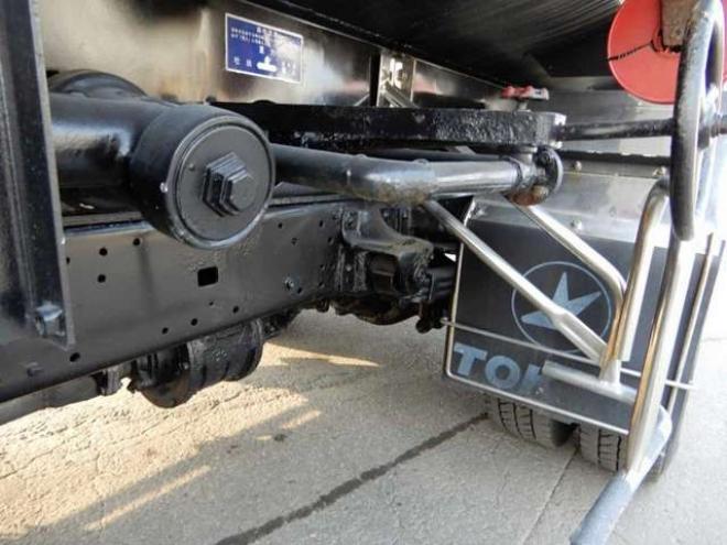デュトロタンクローリー　TKG-XZU685M 東邦　 4WD 4000