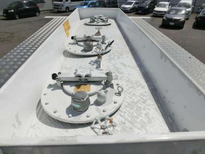 ファイタータンクローリー　KK-FL63HE　極東　 4WD 5240