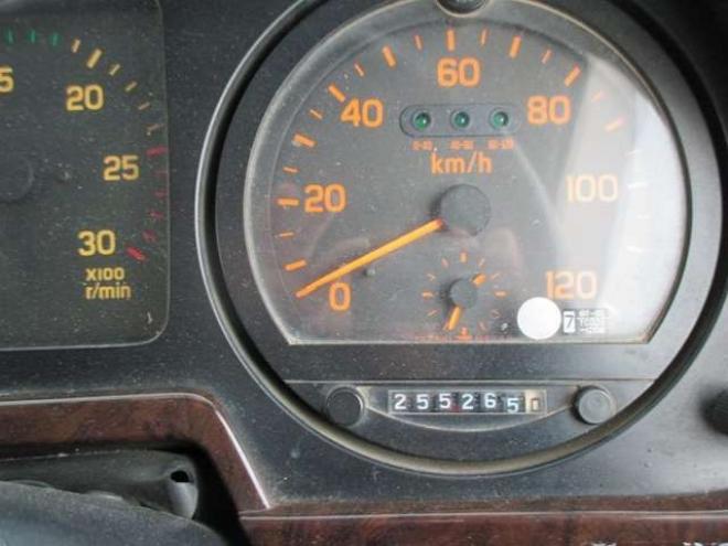 ギガコンクリートポンプ　KC-CYZ81Q2改　IHI　 2WD 19000