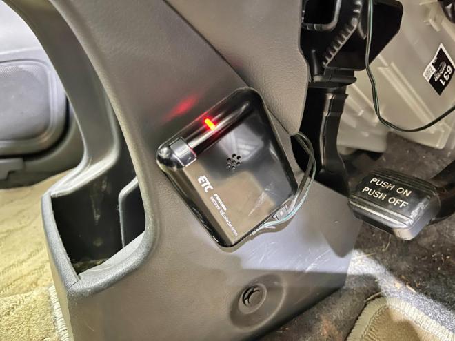 ワゴンR660FX 4WD 5年保証 ナビ シートヒーター ETC 寒冷地仕様 禁煙 修復歴無