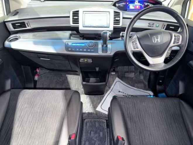 フリードハイブリッド1.5 ジャストセレクション 下廻防錆ナビBカメETCエンスタ 2WD 1500