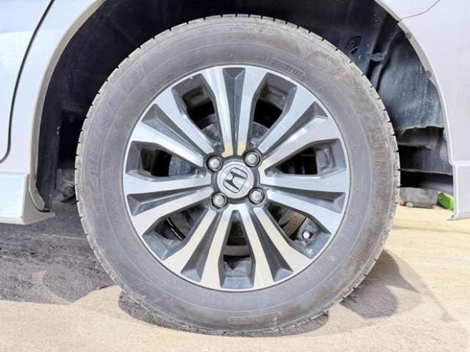 フリードハイブリッド1.5 ジャストセレクション 下廻防錆ナビBカメETCエンスタ 2WD 1500