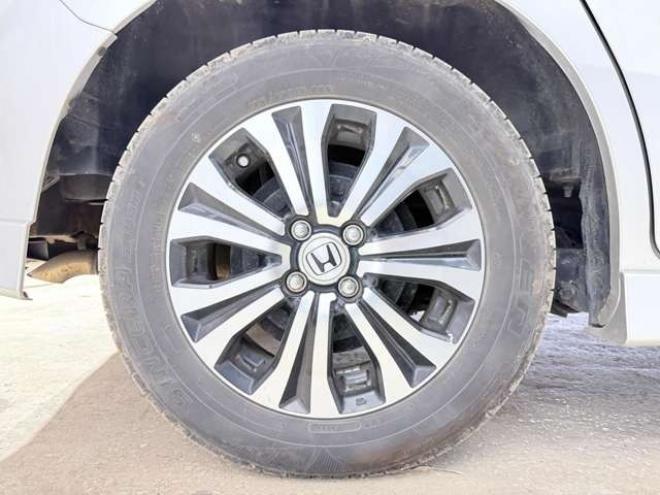 フリードハイブリッド1.5 ジャストセレクション 下廻防錆ナビBカメETCエンスタ 2WD 1500