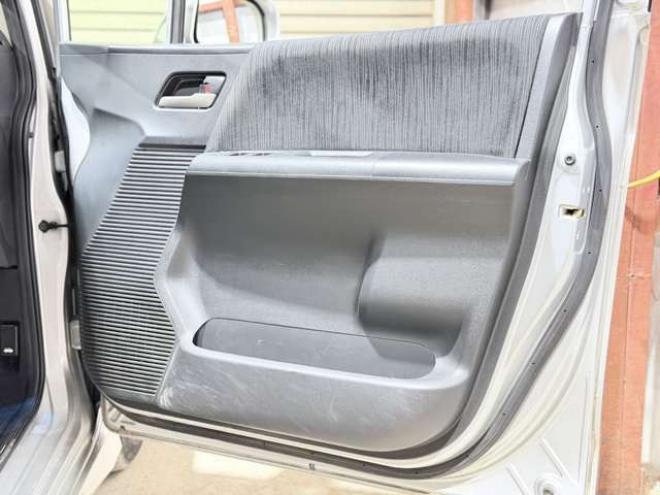 フリードハイブリッド1.5 ジャストセレクション 下廻防錆ナビBカメETCエンスタ 2WD 1500