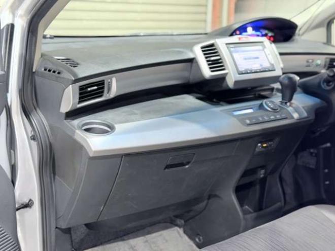 フリードハイブリッド1.5 ジャストセレクション 下廻防錆ナビBカメETCエンスタ 2WD 1500