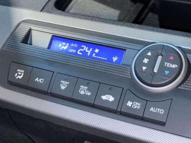 フリードハイブリッド1.5 ジャストセレクション 下廻防錆ナビBカメETCエンスタ 2WD 1500