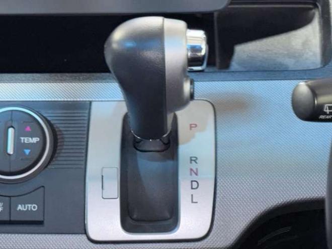 フリードハイブリッド1.5 ジャストセレクション 下廻防錆ナビBカメETCエンスタ 2WD 1500