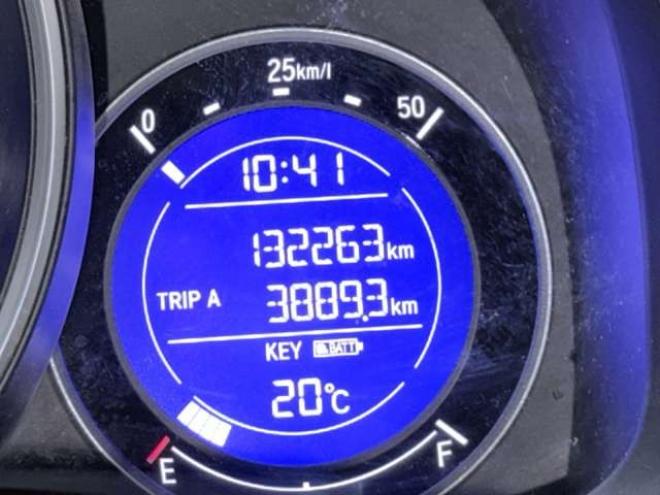 フィット1.3 13G Sパッケージ 4WD　下廻防錆キーレスナビ 1300