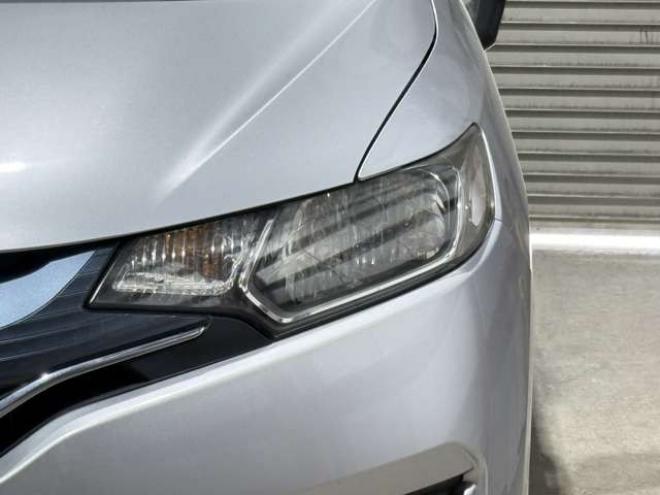 フィット1.3 13G Fパッケージ 4WD　下廻防錆TVナビETC 1300